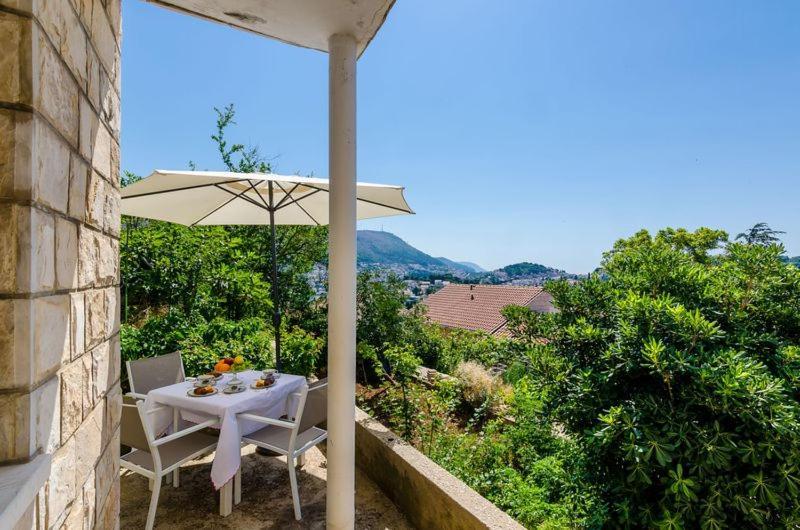 Pavo Apartment
