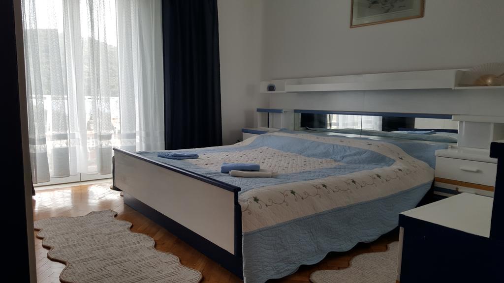 Apartment Pavo *